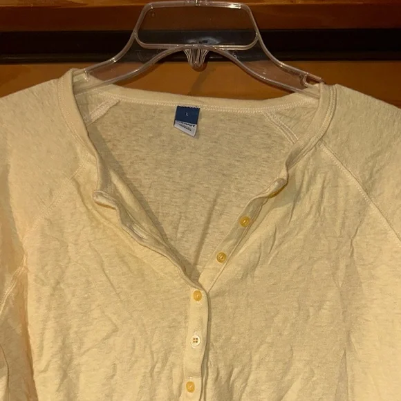 Old Navy Yellow Long Sleeve Buttoned Blouse - Picture 5 of 5